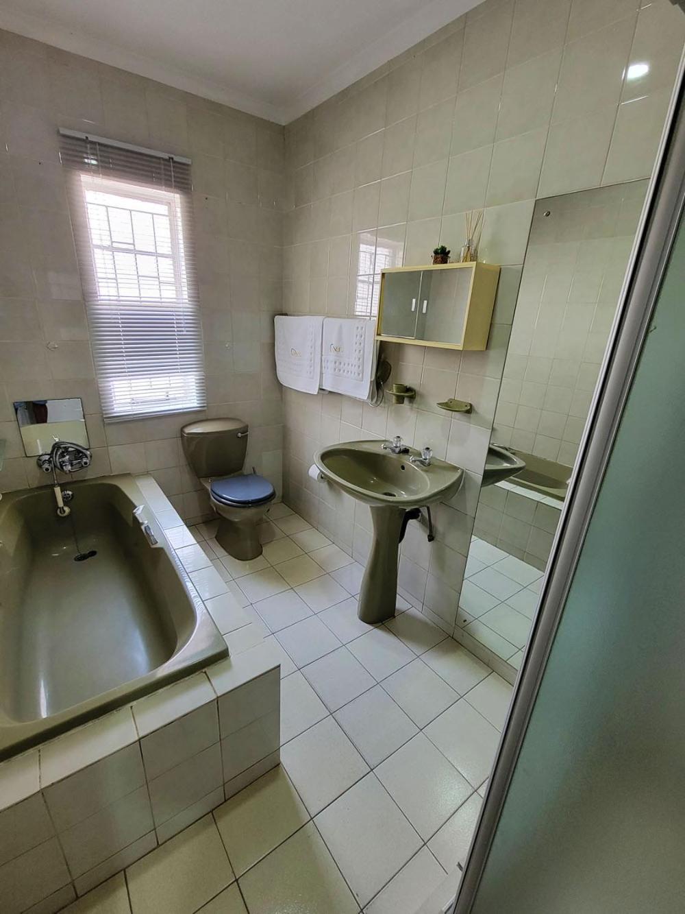 La-Nuel Guest Lodge Boksburg Extérieur photo